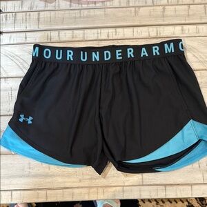Under Armour Black and Blue Athletic Shorts Lightweight Design